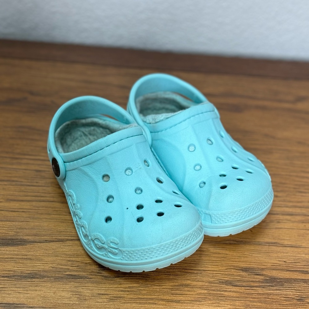 Kids Crocs Baya Lined Clog Size C8